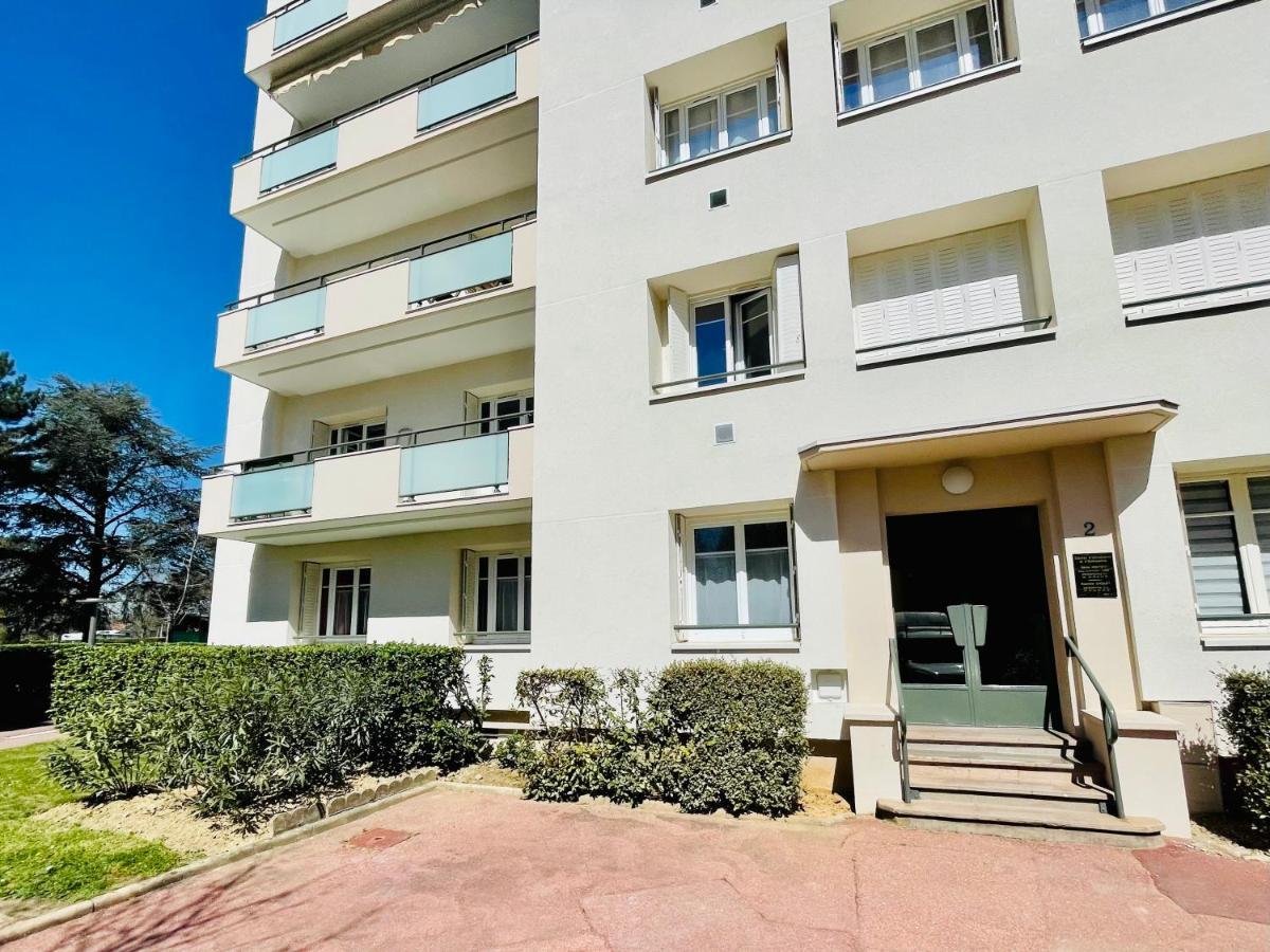 Magnifique Studio Independant Au Rez-De-Chaussee Tassin-la-Demi-Lune Exteriér fotografie
